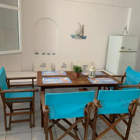 Holiday home Irene's House Piso Livadi