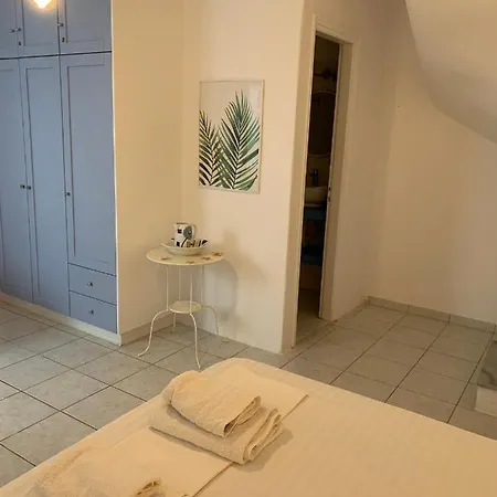 Holiday home Irene's House Piso Livadi